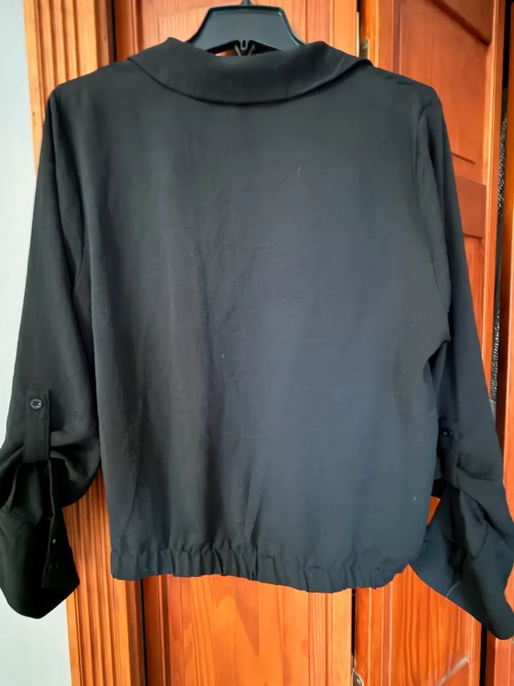 Simply Vera Vera Wang Black Button-Front Tie-Hem Blouse - Picture 3 of 5